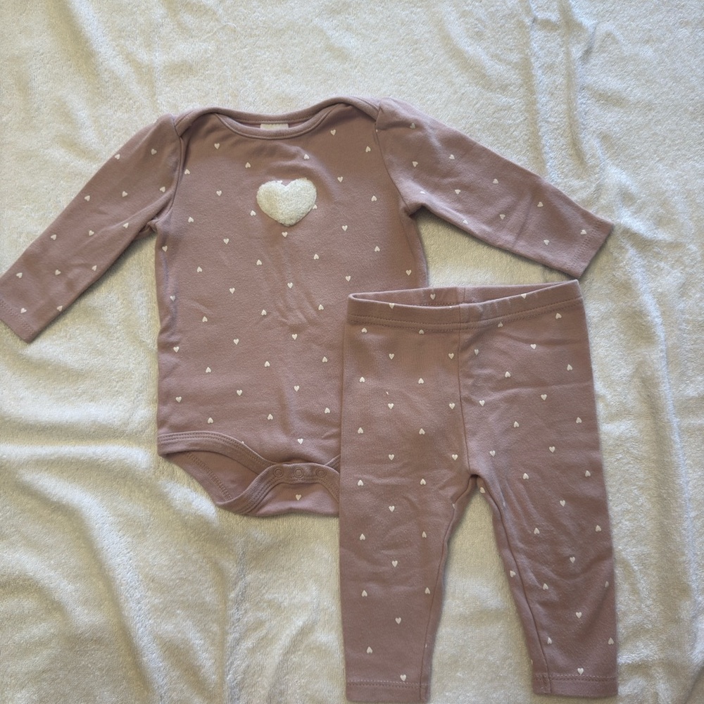 Kids One Piece Set in Mauve with Heart Pattern